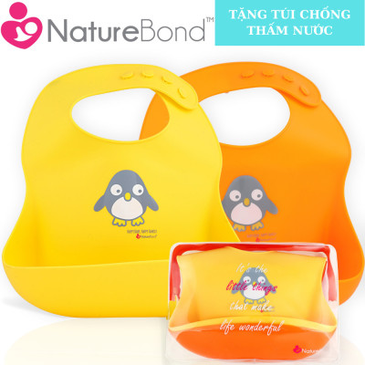 Bộ 2 Yếm Ăn Dặm Kích Thích Ngon Miệng NatureBond Cao Cấp, Chất Liệu SiliCone Thực Phẩm, An Toàn Cho Bé, Loại Yếm Có Máng, 2 Màu Hấp Dẫn, Kèm Túi Đựng Chống Thấm Nước