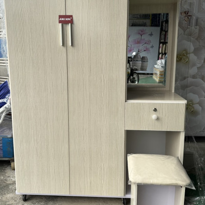 Tủ áo kèm bàn trang điểm Juno Sofa 1m2 x 1m75 x 48 cm Tặng ghế nệm