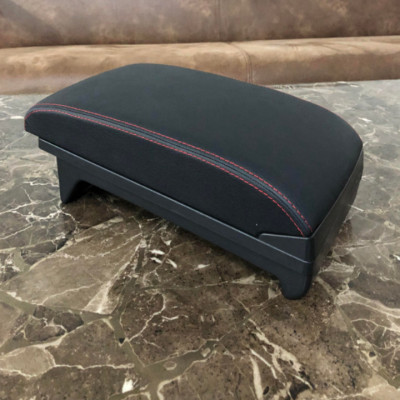 Hộp tỳ tay ô tô Mitsubishi Xpander cao cấp tích hợp 3 cổng USB XPD-NK