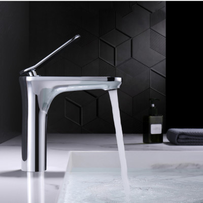 VÒI LAVABO ĐỒNG THAU NÓNG LẠNH EUROVINTO CAO CẤP MÃ 6733