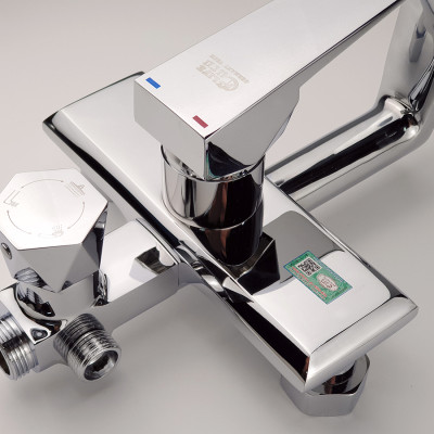 Bộ sen tắm đứng Eurolife EL-SC910 (Trắng bạc)