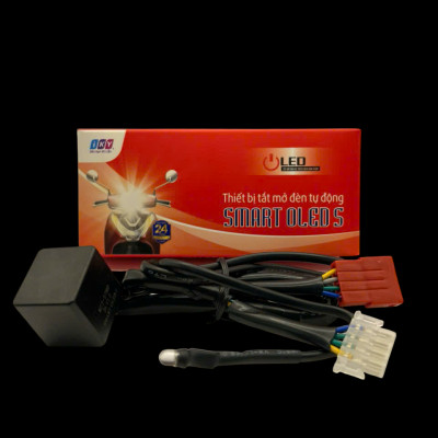 Smart Oled S - Thiết Bị Tích Hợp Tính Năng Cảm Biến Ánh Sáng Để Tắt/ Mở Đèn Xe