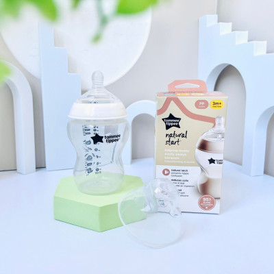 Bình Sữa Ty Siêu Mềm Tự Nhiên Tommee Tippee Natural Start 260ml, Núm Ty Của Bình 3-6 tháng