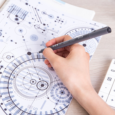  Bút kỹ thuật đi nét màu đen Deli - kháng nước - S573