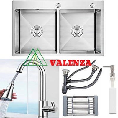 Combo chậu rửa chén bát inox hai hố cân 8245, vòi rửa bát inox rút dây 01, bộ xả chậu, bình xà phòng, rá inox đa năng