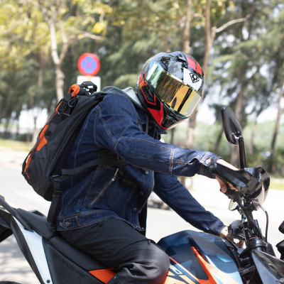 Mũ Bảo Hiểm Fullface YOHE 985 tem