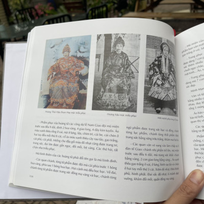 (Bìa cứng – in màu) TRANG PHỤC NGƯỜI VIỆT XƯA - NAY – Đoàn Thị Tình – NXB Mỹ Thuật 