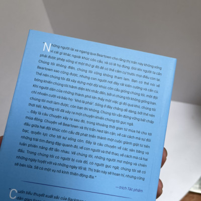 BEARTOWN 2 - CHÚNG TÔI ĐẤU VỚI CÁC BẠN - Fredrik Backman - Hoàng Anh dịch - Nhà xuất bản Trẻ