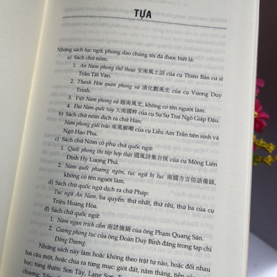 [Bìa cứng] TỤC NGỮ PHONG GIAO - Ôn Như Nguyễn Văn Ngọc - Nhã Nam - NXB Hội Nhà Văn.