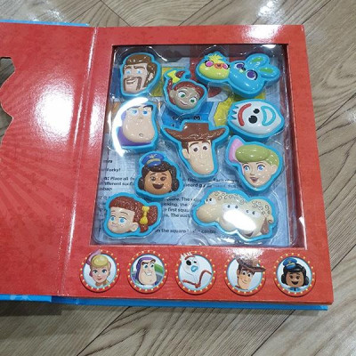 Disney Toy Story 4 Stuck On Stories