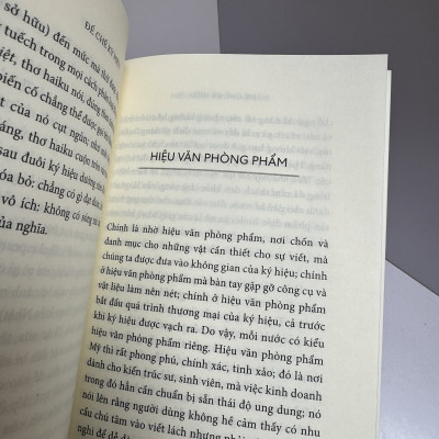 ĐẾ CHẾ KÝ HIỆU – Roland Barthes -  Nguyễn Duy Bình dịch – Nhã Nam – NXB Thế giới