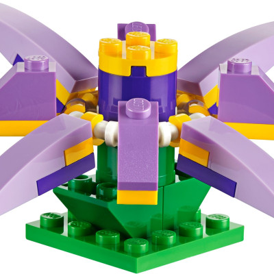 Đồ Chơi Lắp Ráp LEGO Thùng Gạch Trung Classic Sáng Tạo 10696 Cho Bé Trên 1 Tuổi (484 chi tiết)