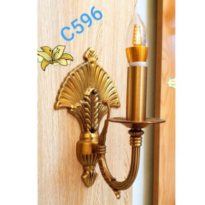 Đèn tường nến DT