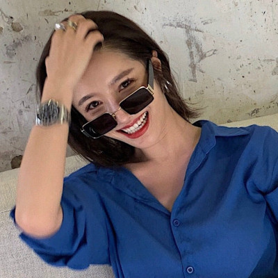 Kính xinh, Kính râm Mắt vuông hottrend cho Nữ + tặng tuavit Kính Xinh mini tiện lợi