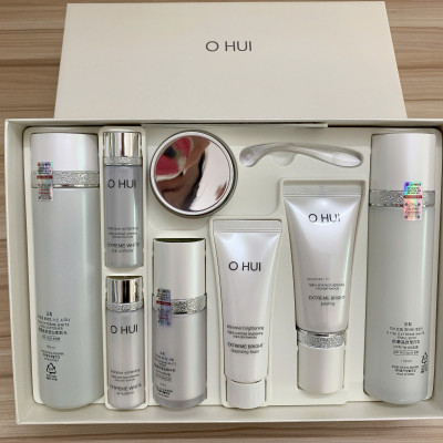 Bộ dưỡng trắng sáng da OHUI Extreme White Set 4pcs