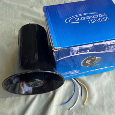 Còi Lùi , Còi Xi Nhan Ô Tô Có Giọng Nói “Xin Nhường Đường” 12V-24V – Loại Tốt, Âm Thanh Rõ Nét đèn led