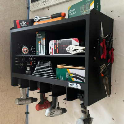 Tủ dụng cụ treo tường màu đen