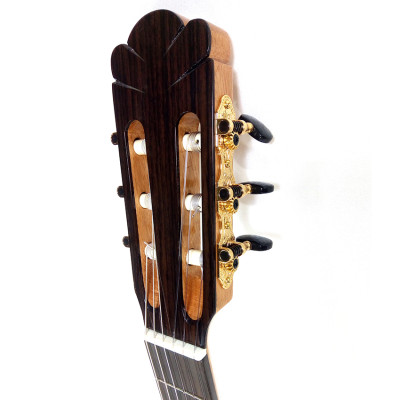 Đàn Guitar Classic DC550C dòng guitar chất lượng cao của Duy Guitar Store