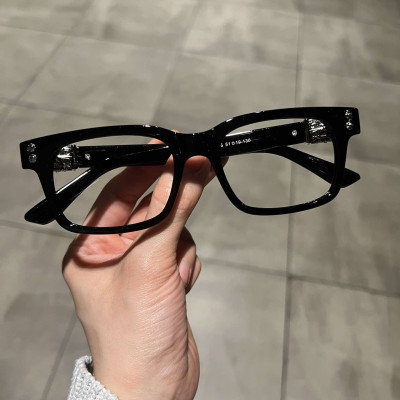 Kính nam chữ nhật form nhỏ gọng dày họa tiết cao cấp