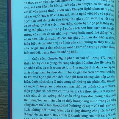 Chuyện nghề phán xử- những dòng chảy của ký ức