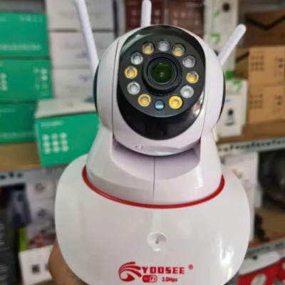 Camera 3 dâu ghi hình sắc nét xoay 360 độ 