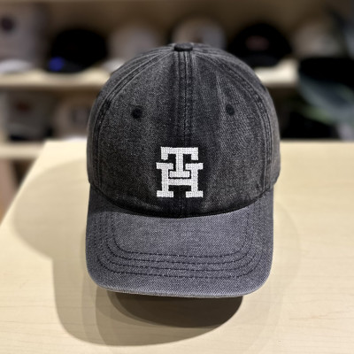 Nón kết, mũ lưỡi trai Tom phối vải jeans form đẹp thời trang đường phố