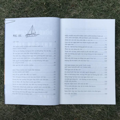 Sách - Sống Thực Tế Giữa Đời Thực Dụng + Đừng Lựa Chọn An Nhàn Khi Còn Trẻ (Bộ 2 cuốn, Lẻ tùy chọn)