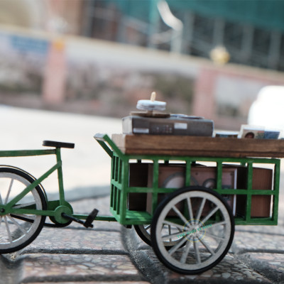 MÔ HÌNH TỰ LẮP RÁP DIY SÀI GÒN THU NHỎ - XE BÁN ĐĨA DẠO - HR09