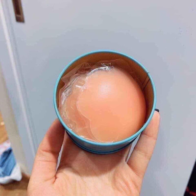 dán nhũ hoa silicon