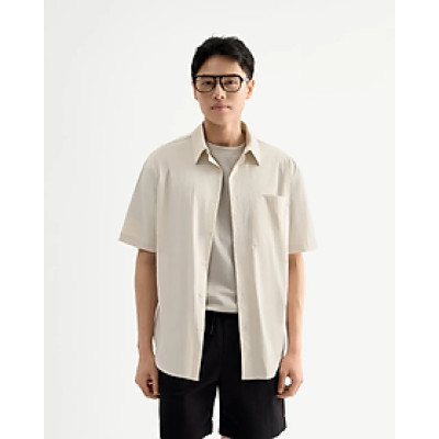 Áo sơ mi tay ngắn nam vải dù nhãn trang trí. Loose - RT 10F24SHS010 | ROUTINE CÀ MAU