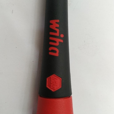 Tua vít đầu dẹp Wiha 42391 (2.5 x 50 x 150)