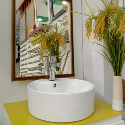 Gương soi Kibath vân gỗ KT 50x65 cm, KB-128