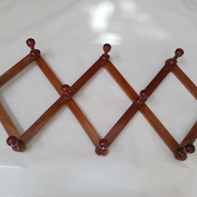 Giá treo quần áo gỗ NH HOME hình quả trám 10 móc 