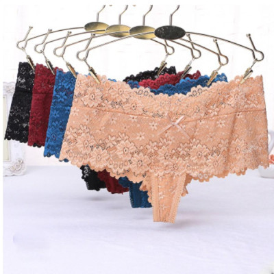 Quần lót ren nữ quyến rũ