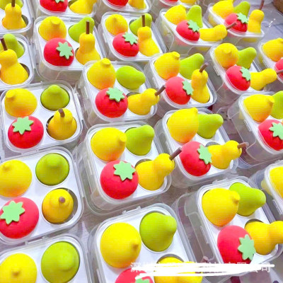 Bộ 4 bông phấn trang điểm hình quả trứng lớn , dụng cụ trang điểm hình quả dâu tây, chanh, lê đẹp và cute