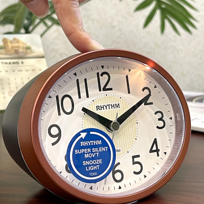 Đồng hồ Rhythm CRA859NR01- Kt 12.0 x 10.1 x 6.7cm, 184g. Vỏ nhựa, dùng PIN