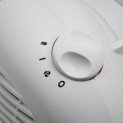 Quạt sưởi Tiross TS944 - Hàng Chính Hãng