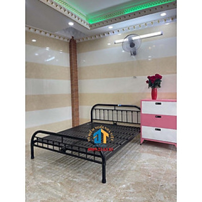Giường sắt giá sinh viên kiểu ống bi 1m4x2m
