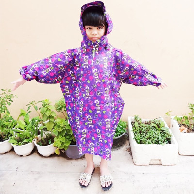 Áo mưa bít trẻ em từ  1 - 10 tuổi , áo mưa  vải dù chống thấm , họa tiết hoạt hình xinh xắn kèm túi đựng giao màu ngẫu nhiên