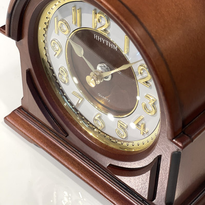 Đồng hồ để bàn Nhật Bản Rhythm CRG109NR06 Kt 15.0 x 15.3 x 5.5cm, 375g. Vỏ gỗ. Dùng Pin.