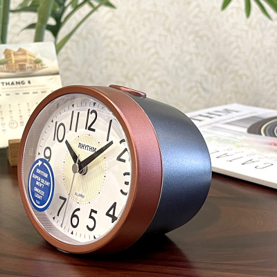 Đồng hồ Rhythm CRA859NR01- Kt 12.0 x 10.1 x 6.7cm, 184g. Vỏ nhựa, dùng PIN