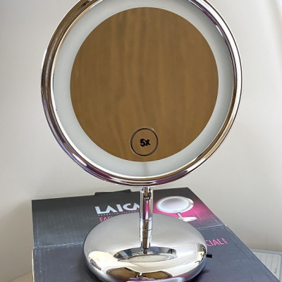 Gương Trang Điểm 2 Mặt Laica PC5004 - Có Đèn LED - Phóng Đại X5 - Hàng Chính Hãng 