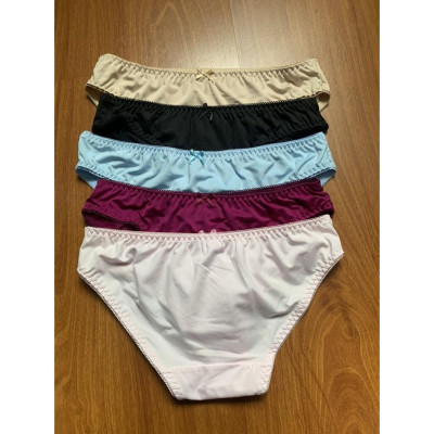 Combo 5 Quần Lót Nữ Thun Trơn Locust 073 – Co Giãn 4 Chiều, 6 Size Từ M–4XL, 5 Màu Hot Trend