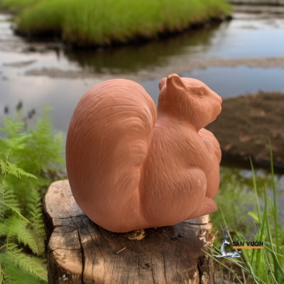 Tượng Sóc Gốm Đất Nung - Decor Sân Vườn