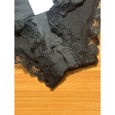 QUẦN TAM GIÁC THUN LẠNH VIỀN REN LMQ1065