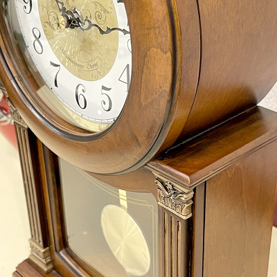 Đồng hồ để bàn Rhythm CRJ722CR06 Kt 20.0 x 32.2 x 10.5cm, 1.5kg Vỏ gỗ. Dùng Pin.