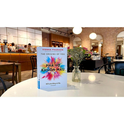 Sách - Phá Vỡ Khuôn Mẫu - Vienna Pharaon - First News