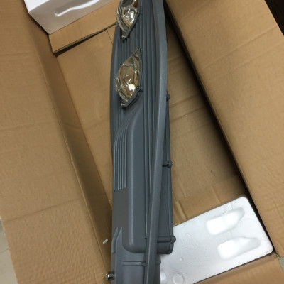 Đèn đường led vỏ ghi xám công suất 100w siêu bền