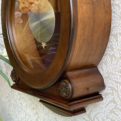 Đồng hồ treo tường Nhật Bản Rhythm CMJ529NR06 Kt 26.3 x 85.5 x 10.1cm, 3.85kg. Vỏ gỗ. Dùng Pin.