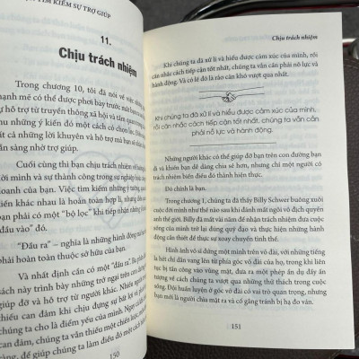Mạnh Dạn Tìm Kiếm Sự Trợ Giúp: Tận Dụng Sức Mạnh Của Mạng Lưới Mối Quan Hệ Mà Bạn Có - Bản Quyền